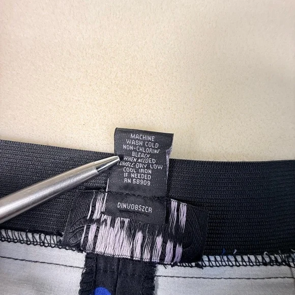 INC International Concepts Black Pencil Skirt with Blue Polka Dots Womens 8P - Picture 4 of 9